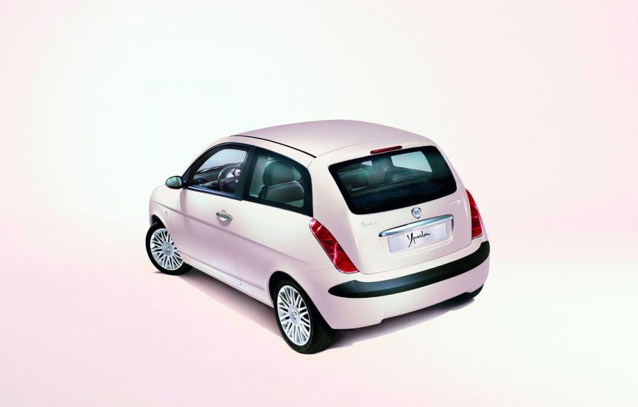  Lancia Ypsilon 2003 года  (фото 93 из 114)
